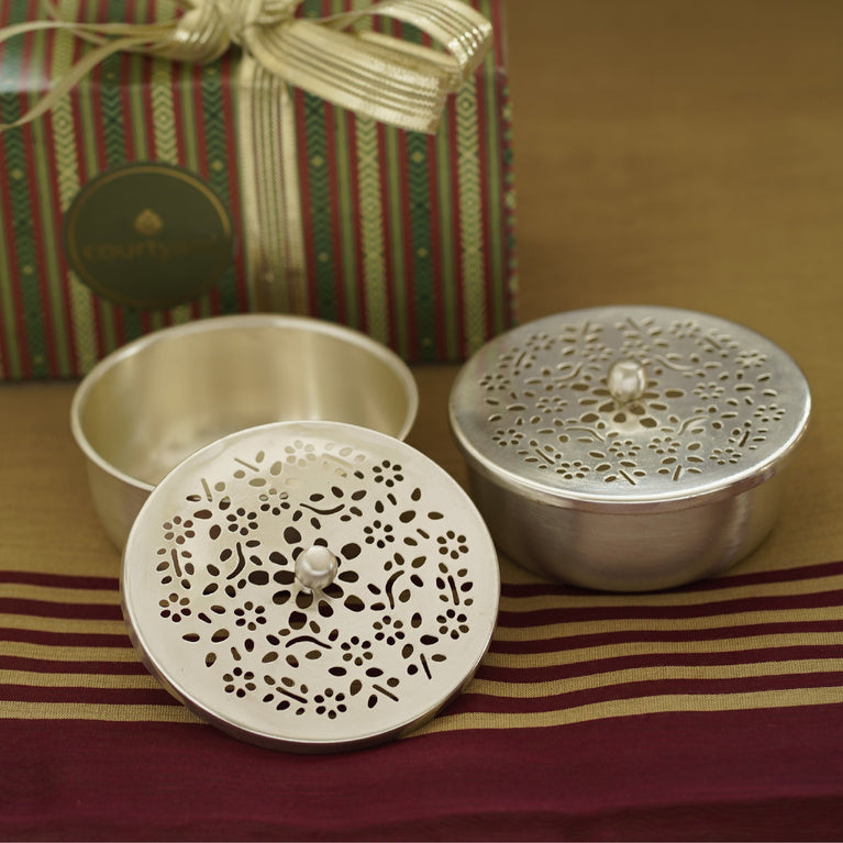 AMBER SHUBHA NUT BOXES GIFT SET