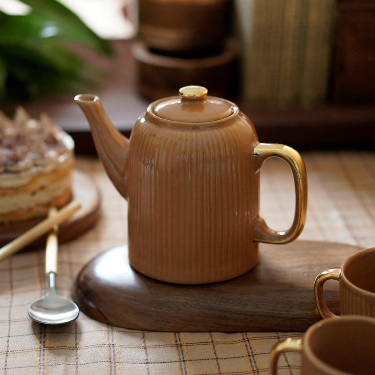 BAARDEZ TEA POT