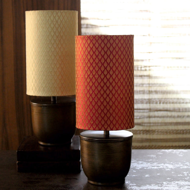 BANARAS TABLE GOLD LAMP WITH RED SHADE