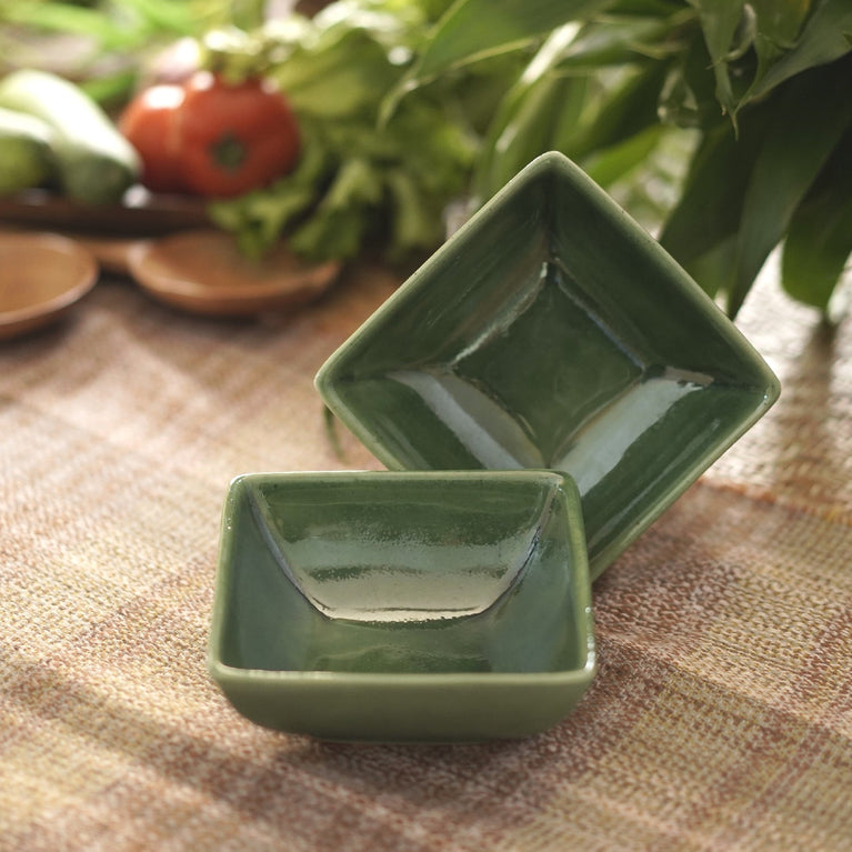 DOGRI NUT BOWLS SET of 2